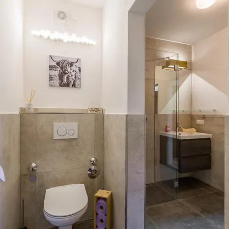 Erdgeschosswohnung 8 Im Bergschloessl 奥博奥多夫